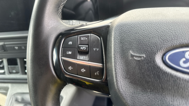 Ford Transit Custom 320 L1 Diesel Fwd 2.0 EcoBlue 150ps H1 Van Limited